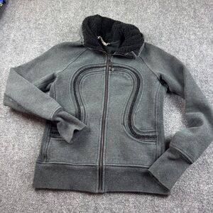 LULULEMON Women’s Grey/Black Cuddle Up Jacket size: 8